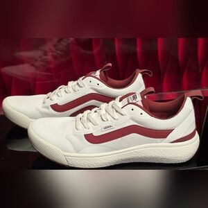 Vans MTE Ultrarange Exo – Blanc De Blanc / Burgundy – Size 13 Men / 14.5 Women